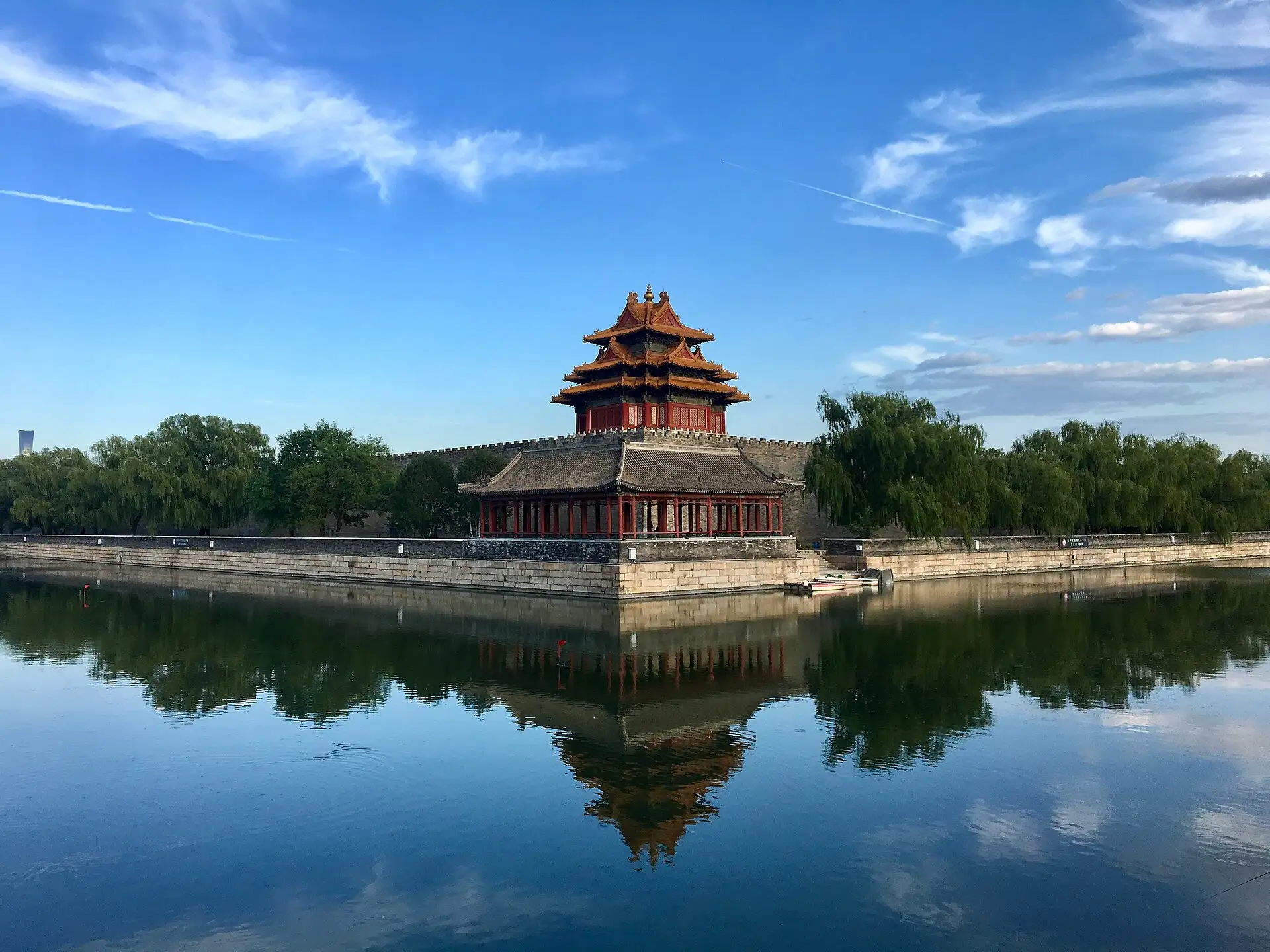 Eckenturm der Verbotenen Stadt im Abendlicht